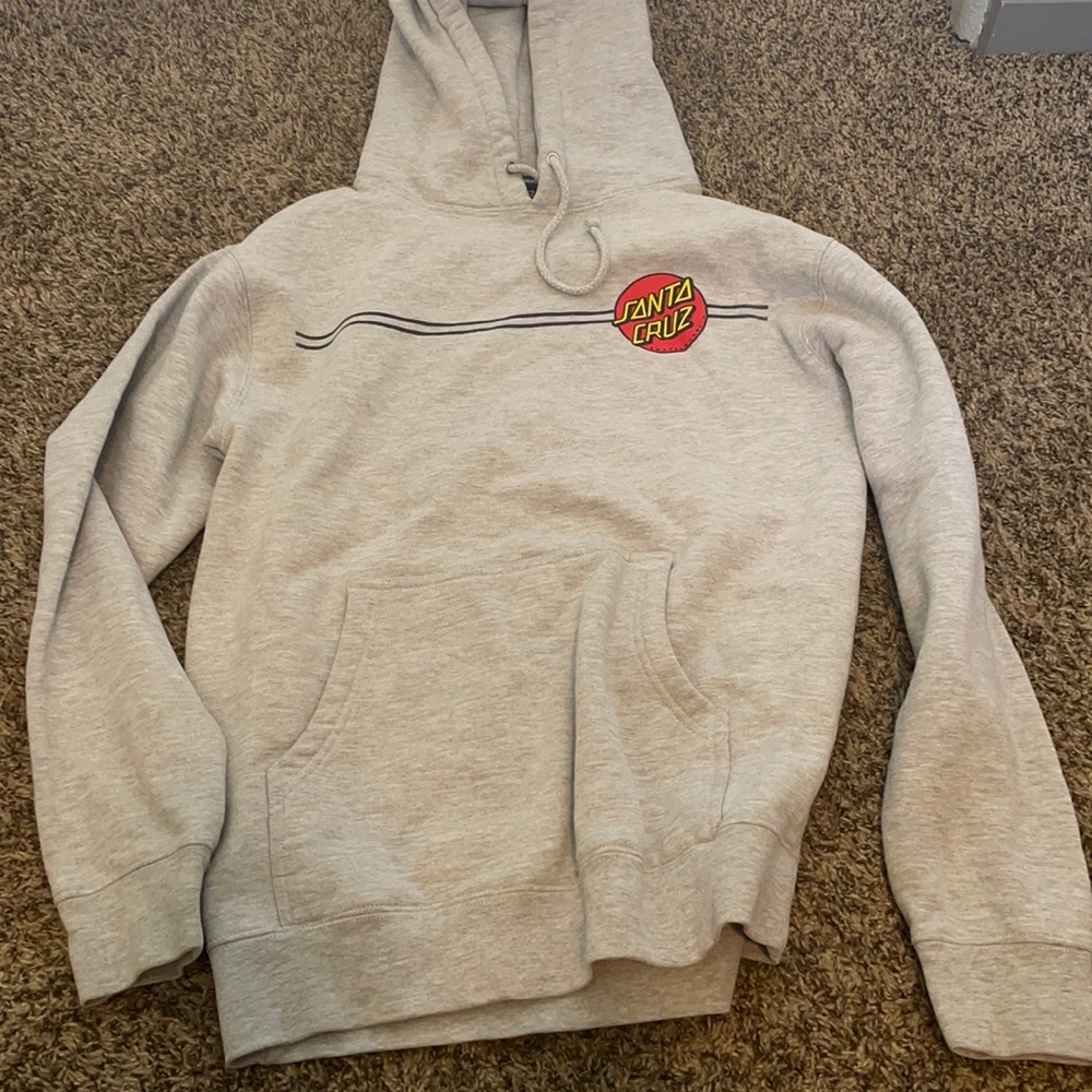 1 Small Santa Cruz hoodie